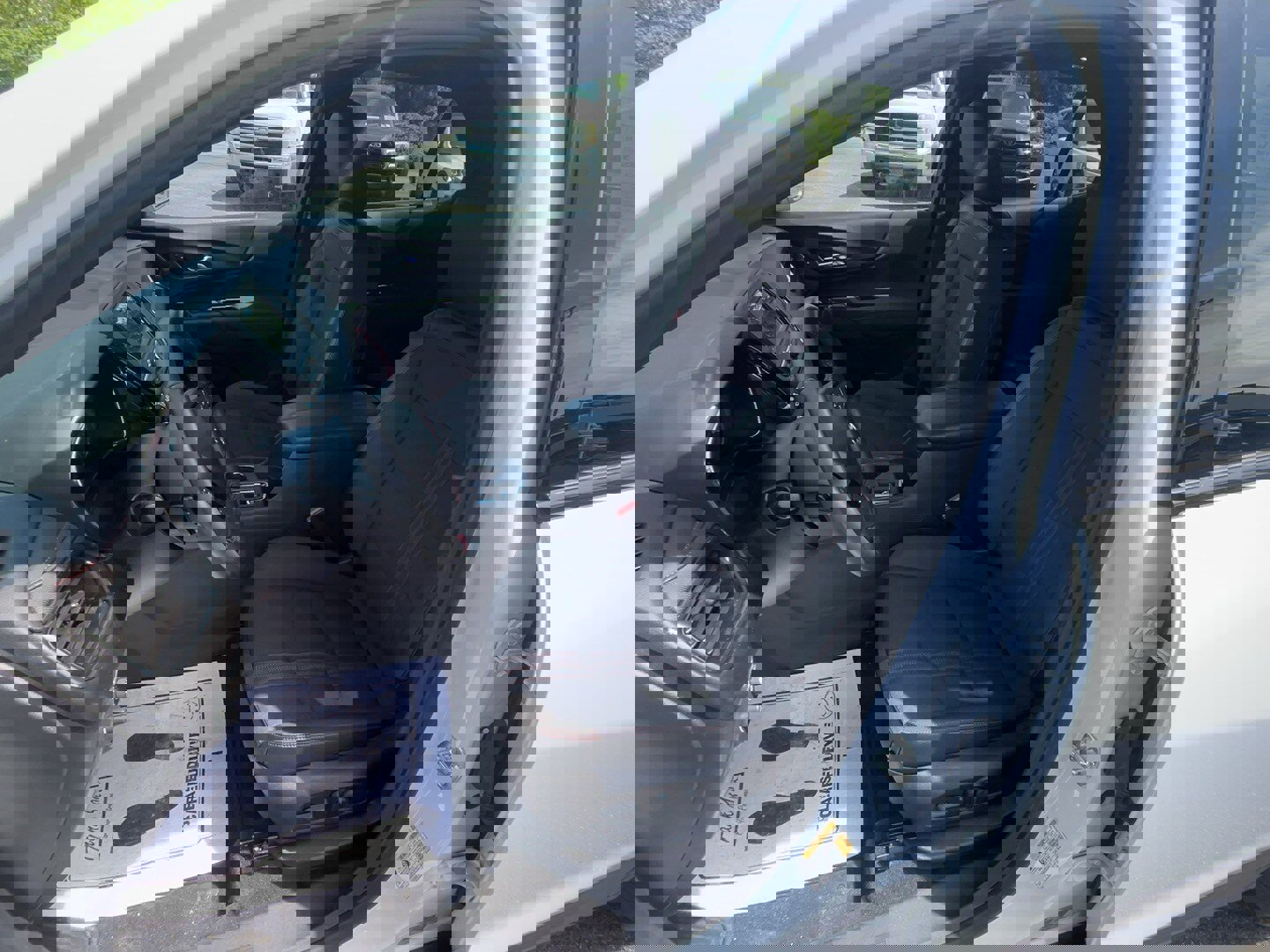 Used 2023 Chevrolet Equinox RS image 11