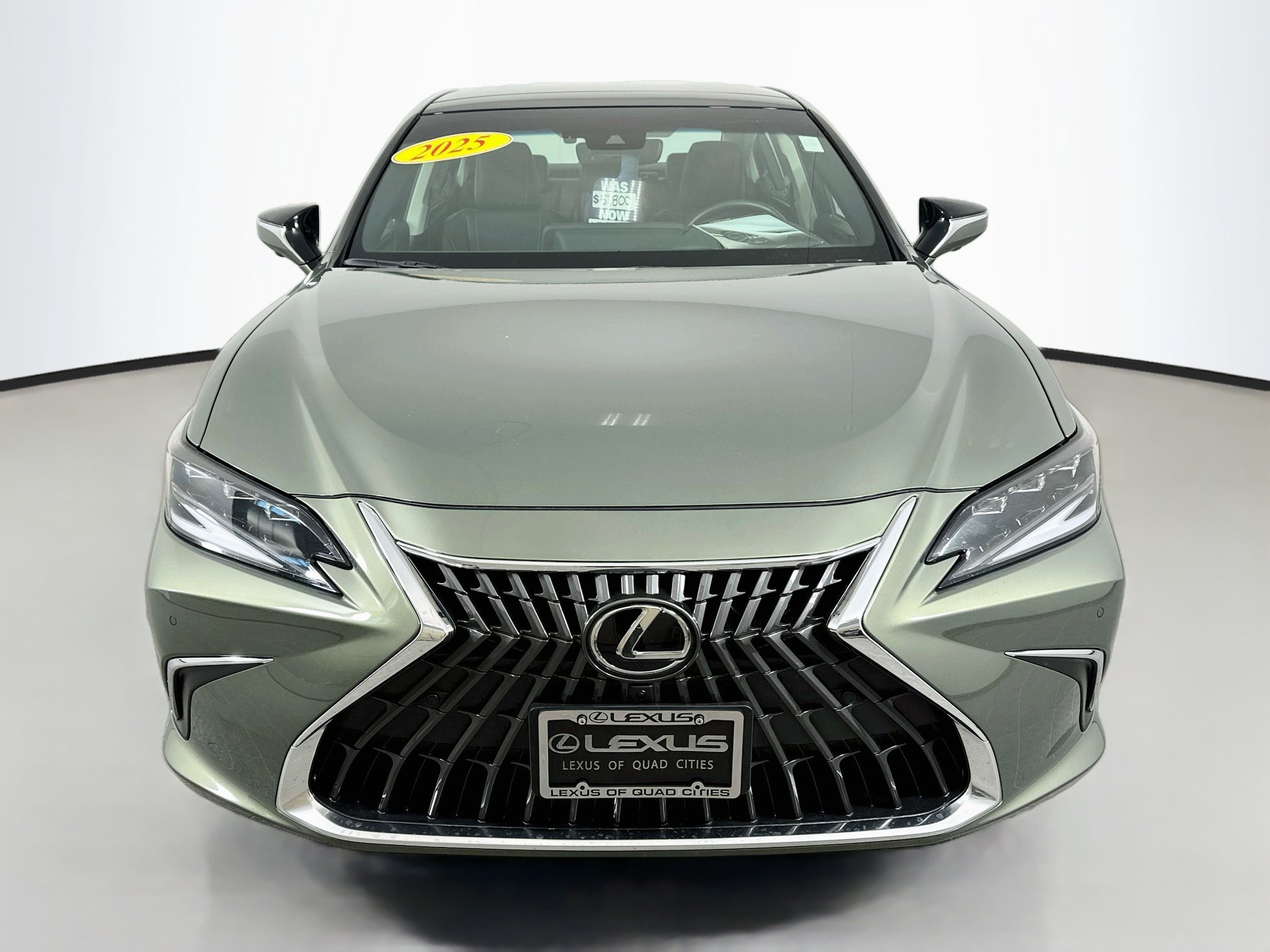 Certified 2025 Lexus ES 350 Ultra Luxury FWD image 2