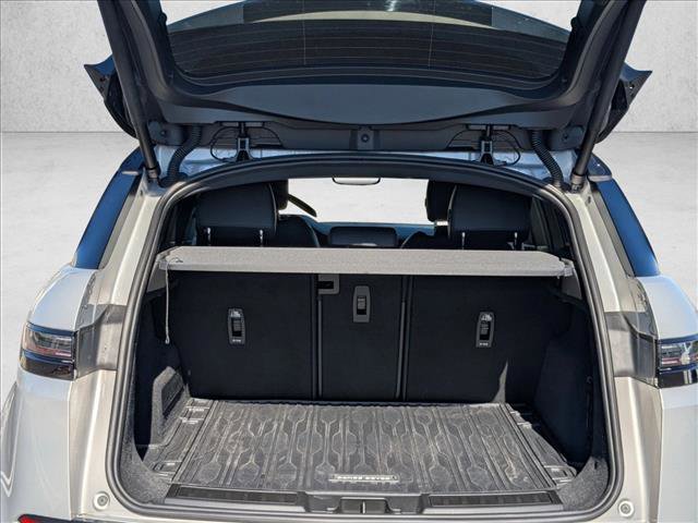 Used 2024 Land Rover Range Rover Evoque S image 6