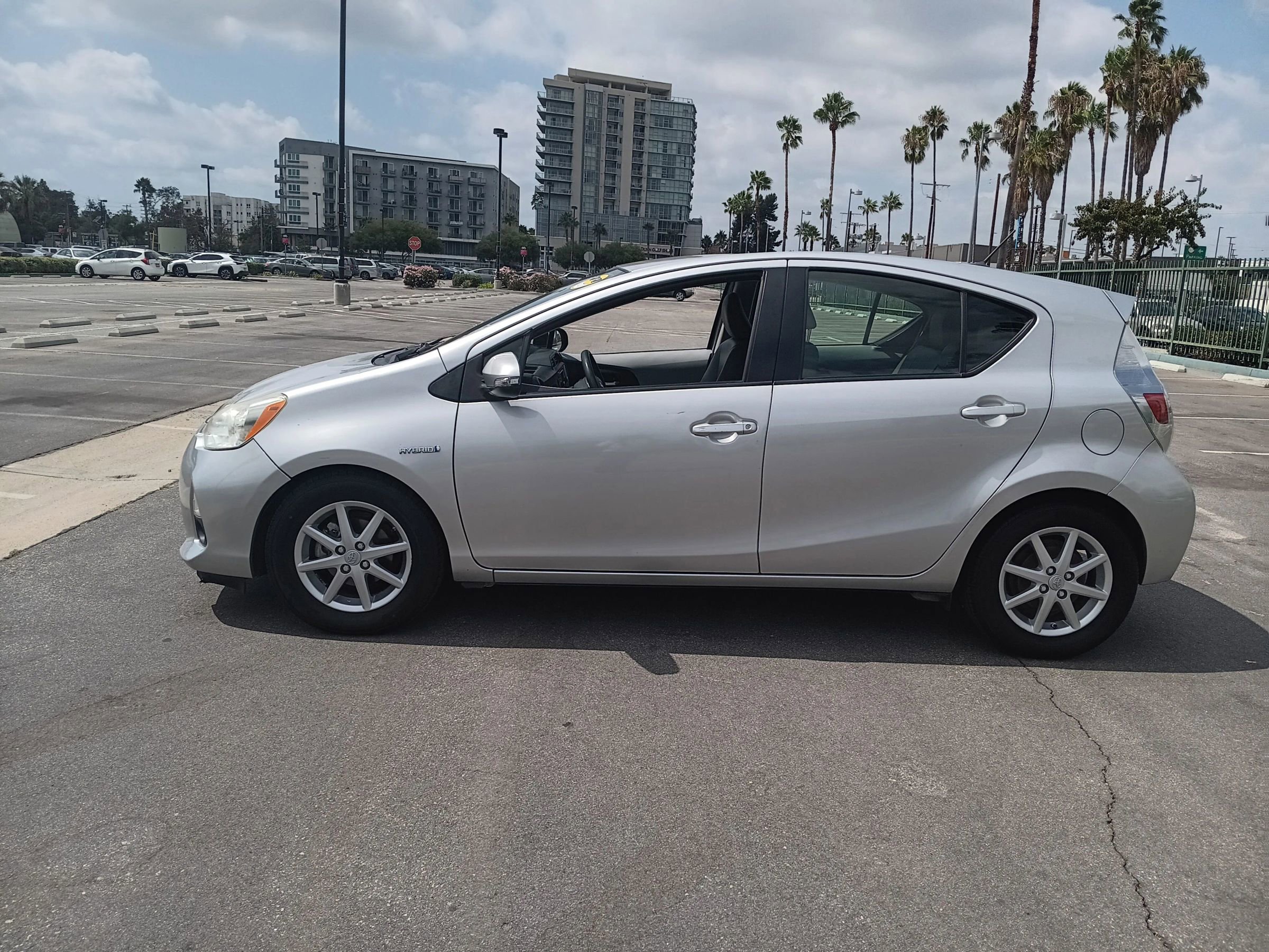 Used 2012 Toyota Prius C Four image 5