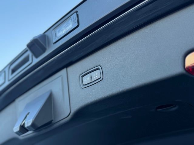 Certified 2025 Porsche Cayenne image 36