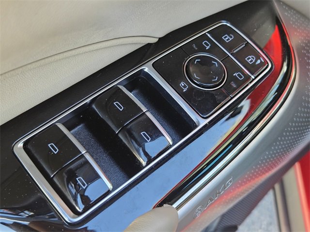 New 2025 Cadillac Lyriq Luxury image 18