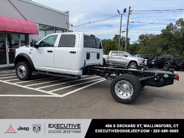 New 2027 RAM 5500 Tradesman AWD/4WD image 2