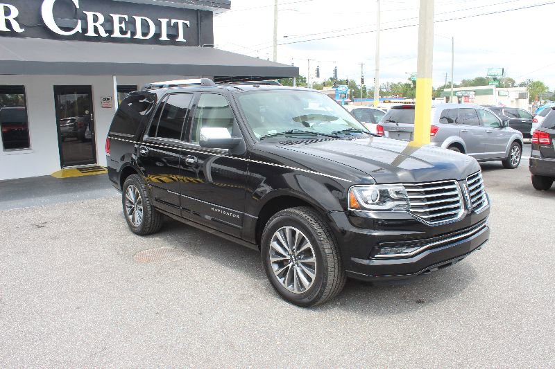 Used 2017 Lincoln Navigator Select