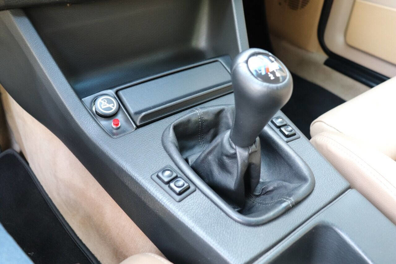 Used 1988 BMW M3 Coupe image 26