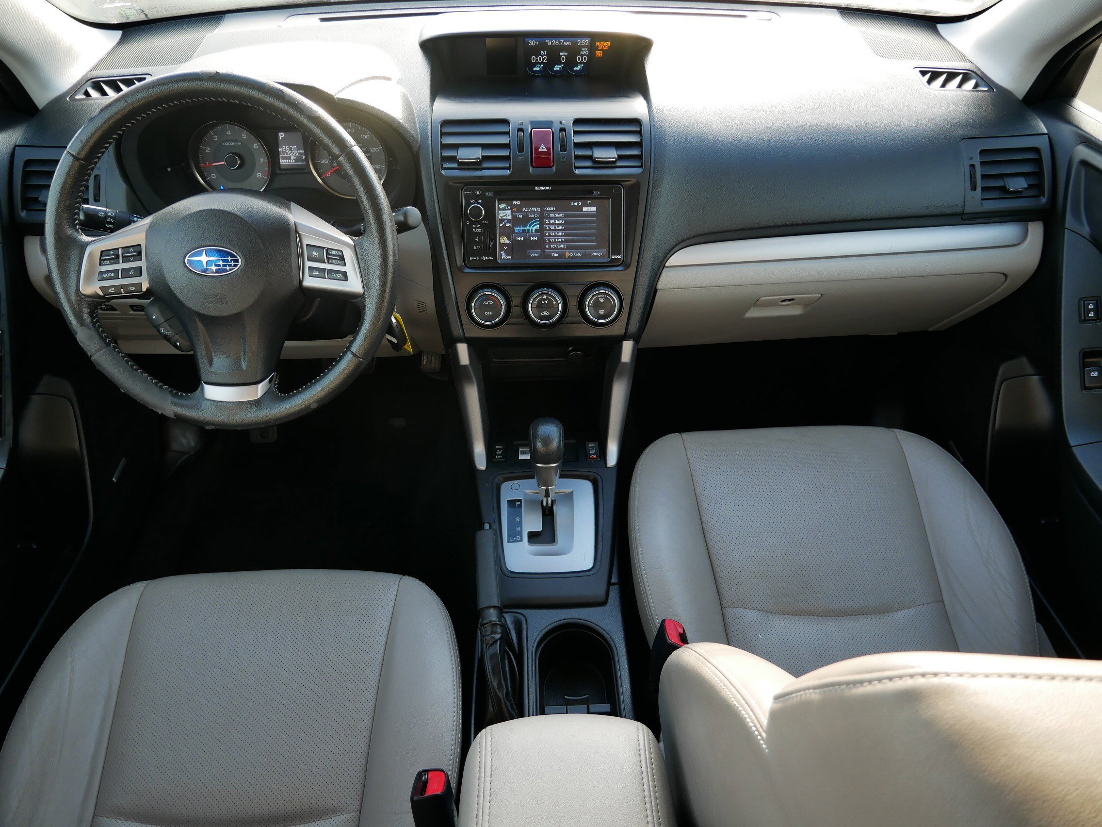 Used 2015 Subaru Forester 2.5i Limited image 10