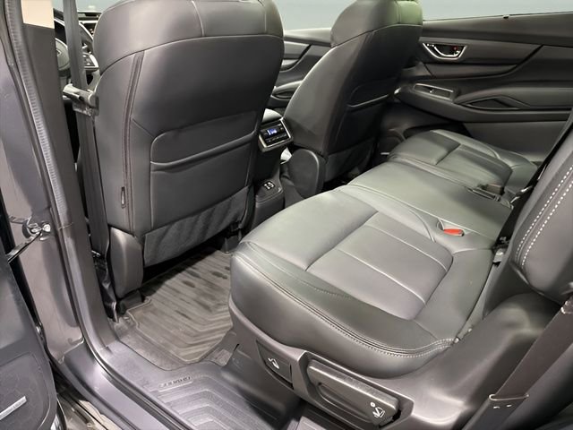 Certified 2025 Subaru Ascent Limited w/ Popular Package #2 image 32