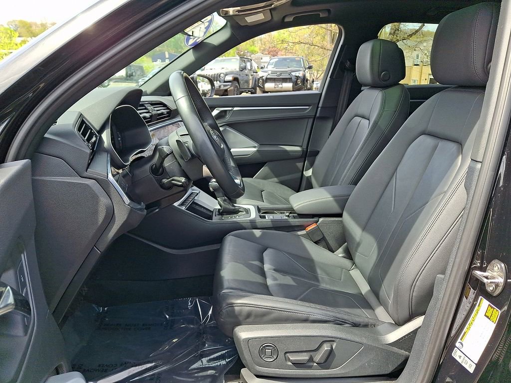 Used 2022 Audi Q3 2.0T Premium Plus AWD/4WD image 14