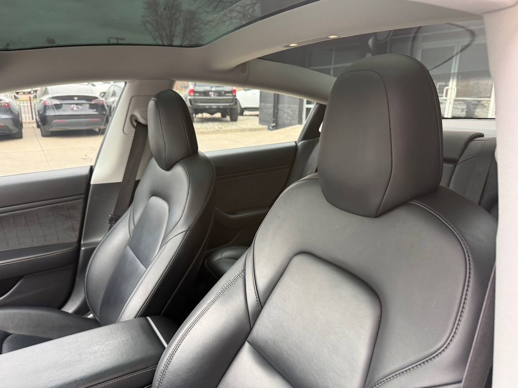Used 2019 Tesla Model 3 Standard Range Plus RWD image 27