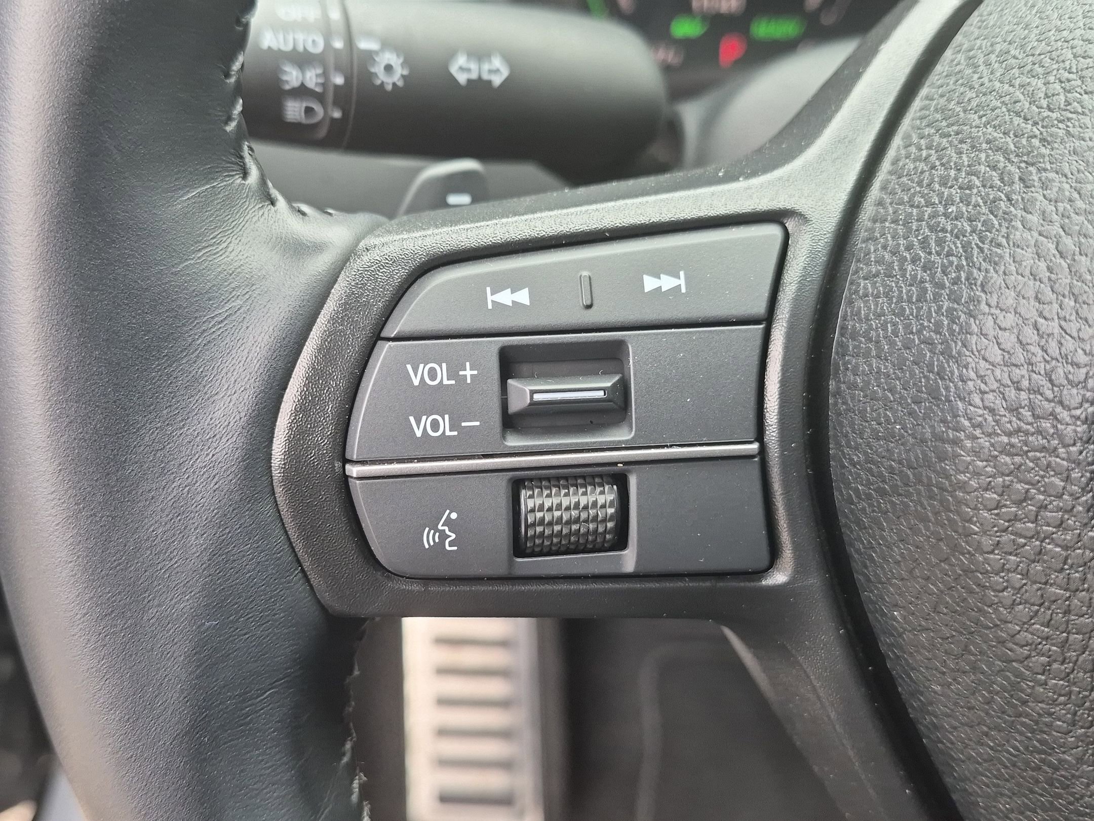 Used 2025 Honda Accord Sport image 21