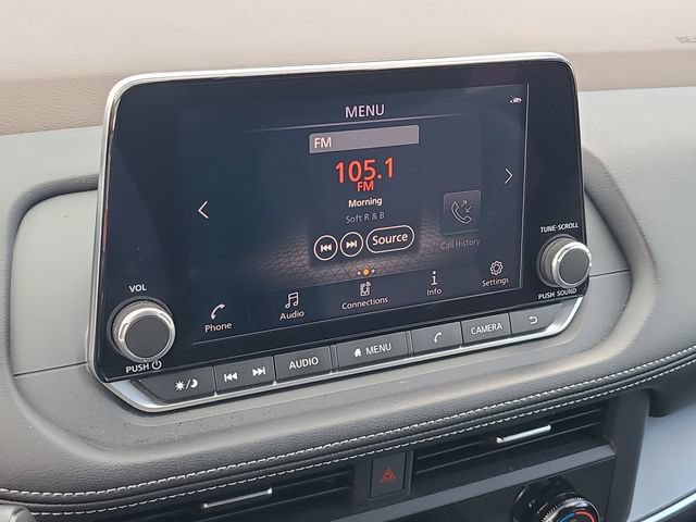 Used 2023 Nissan Rogue SV FWD image 27