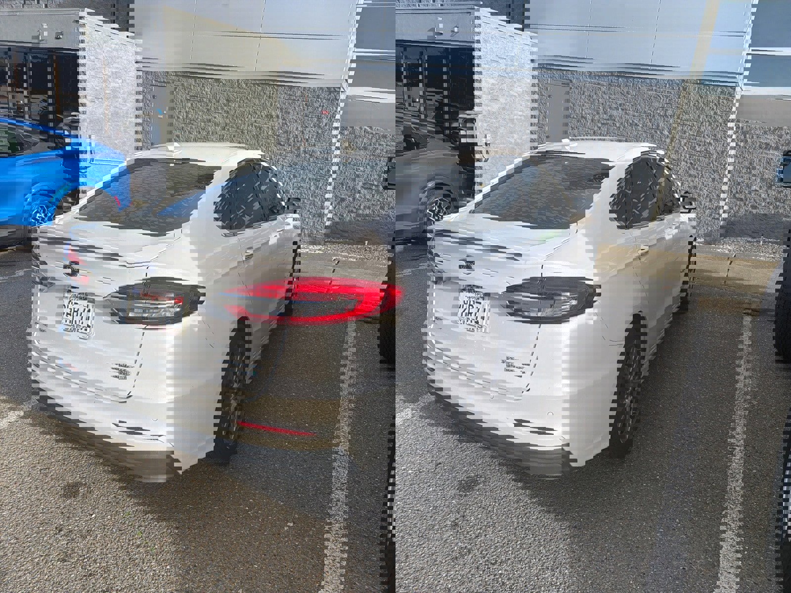 Used 2019 Ford Fusion Titanium image 6