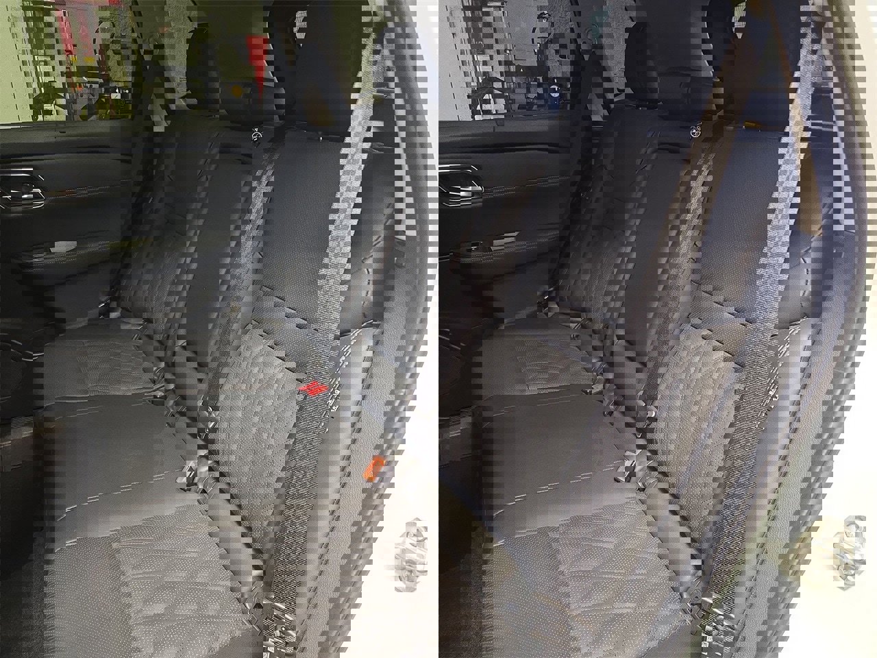 New 2025 Nissan Rogue Platinum w/ Tech Package image 14