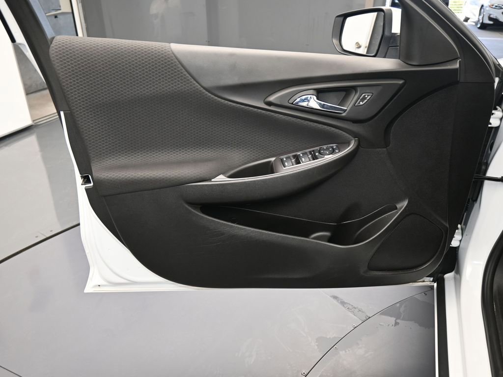 Used 2023 Chevrolet Malibu RS image 13