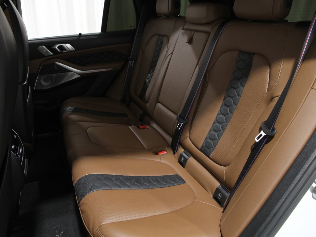Used 2022 BMW X5 M w/ Competition Package image 22
