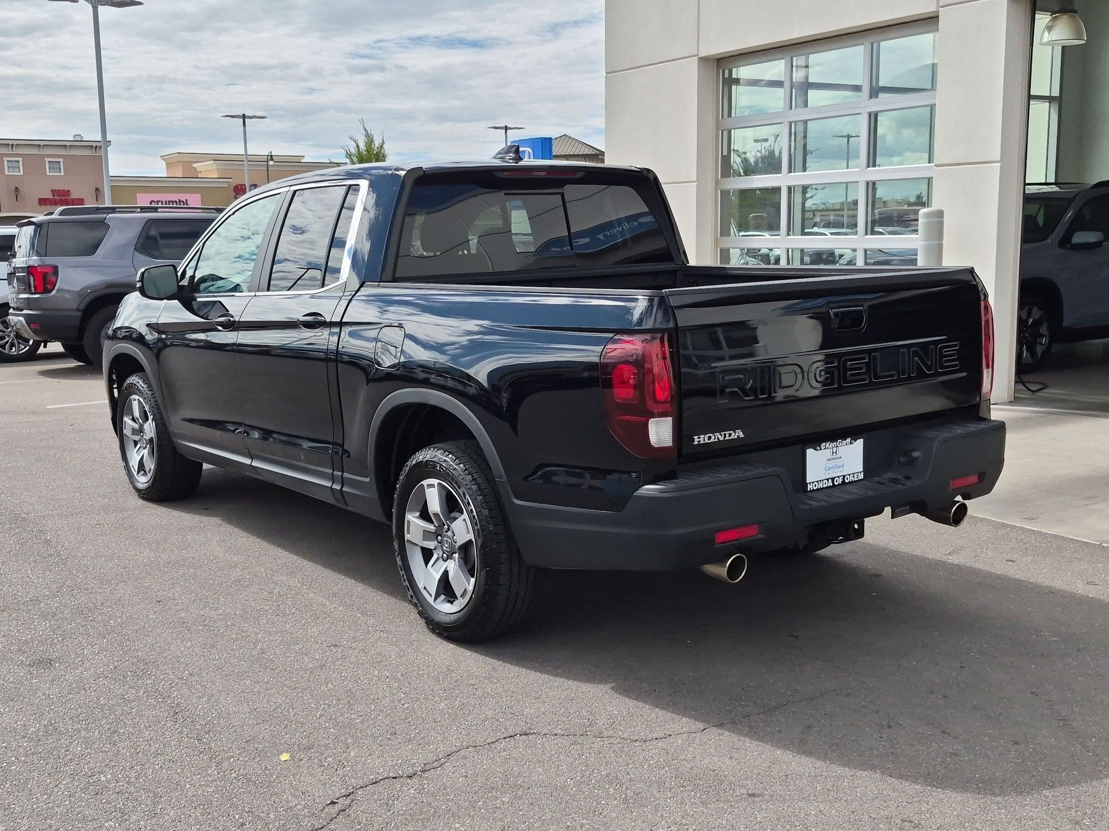 Certified 2025 Honda Ridgeline RTL image 8