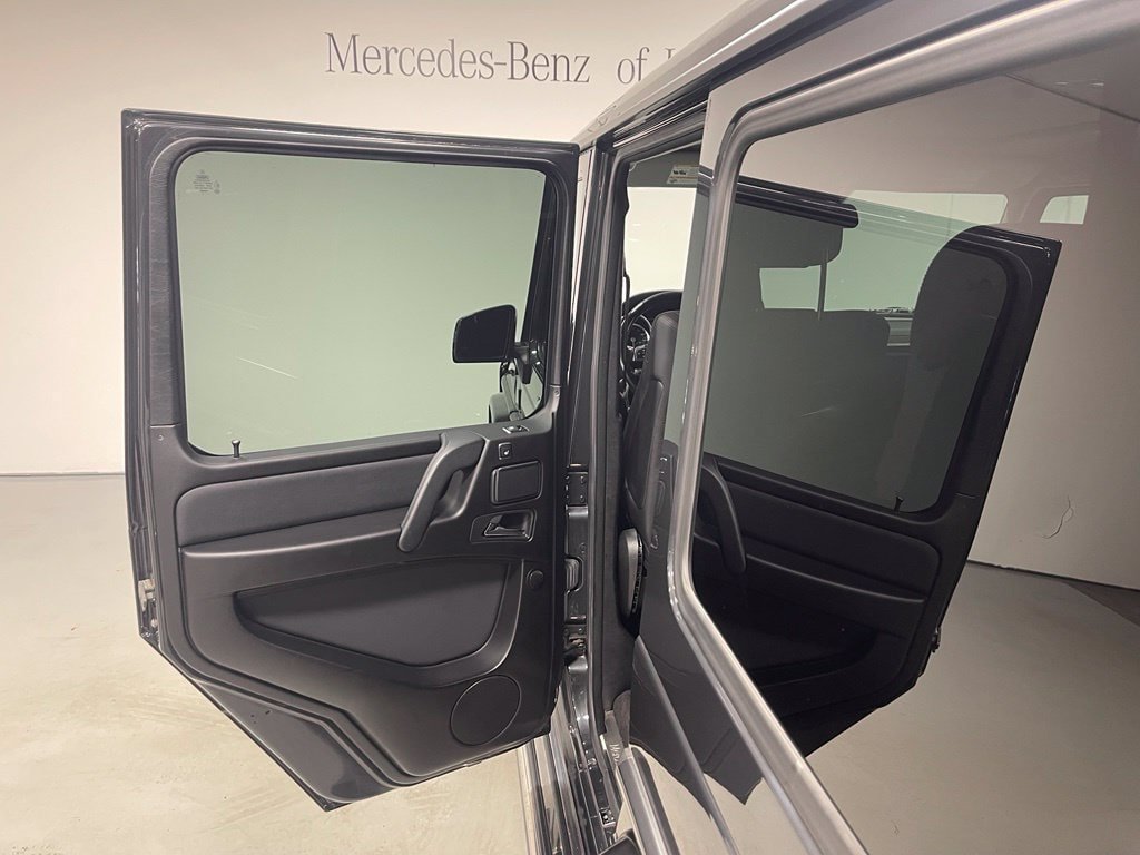 Used 2015 Mercedes-Benz G 550 image 23