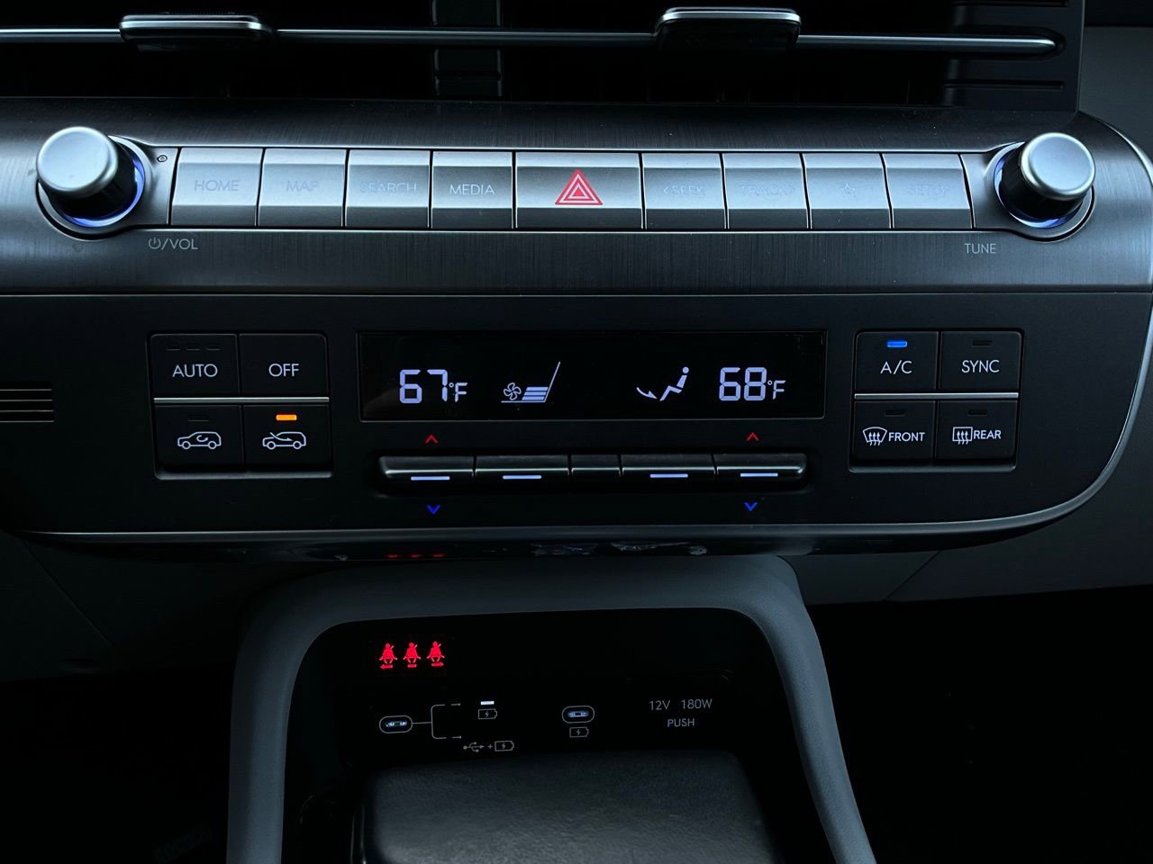 Used 2025 Hyundai Kona SEL image 27