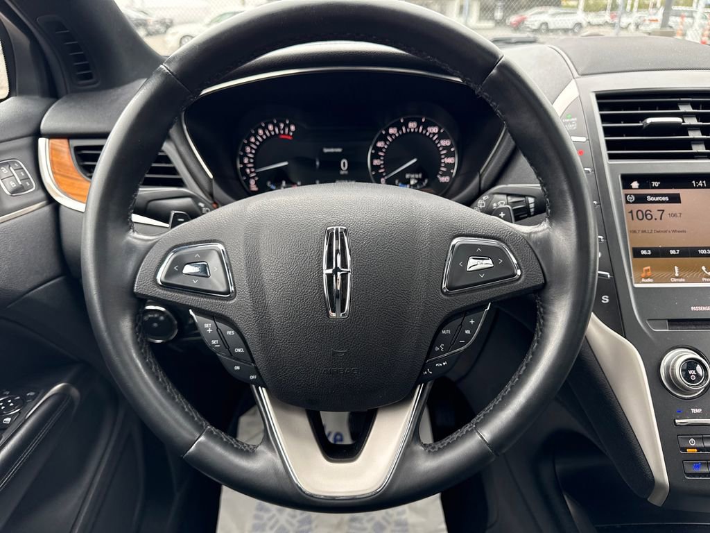 Used 2017 Lincoln MKC Reserve w/ Lincoln MKC Climate Package AWD/4WD image 12