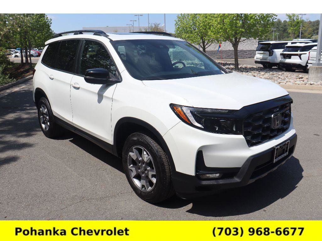 Used 2022 Honda Passport TrailSport image 1