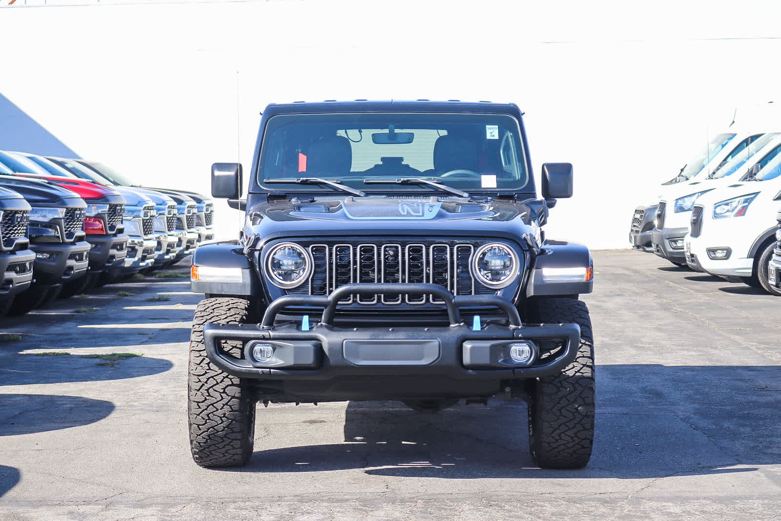 Used 2023 Jeep Wrangler Unlimited Rubicon 4xe AWD/4WD image 2