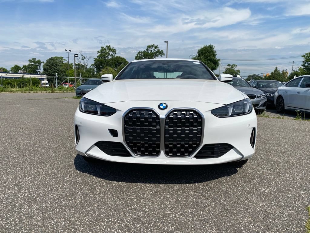 New 2027 BMW 430i Coupe w/ Premium Package AWD/4WD image 2