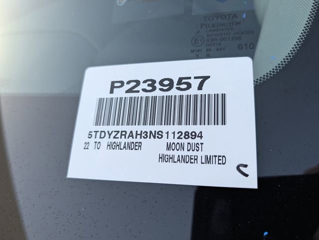 Used 2022 Toyota Highlander Limited image 38