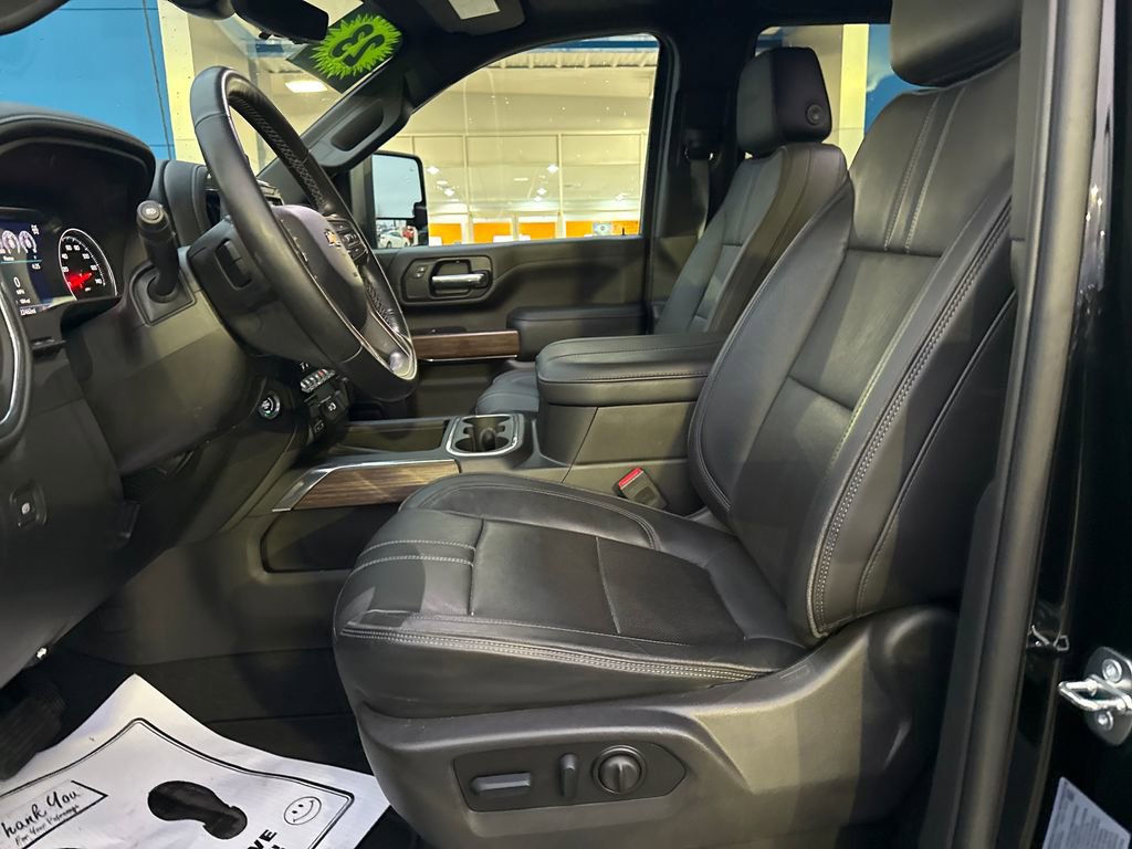 Used 2023 Chevrolet Silverado 3500 High Country image 11