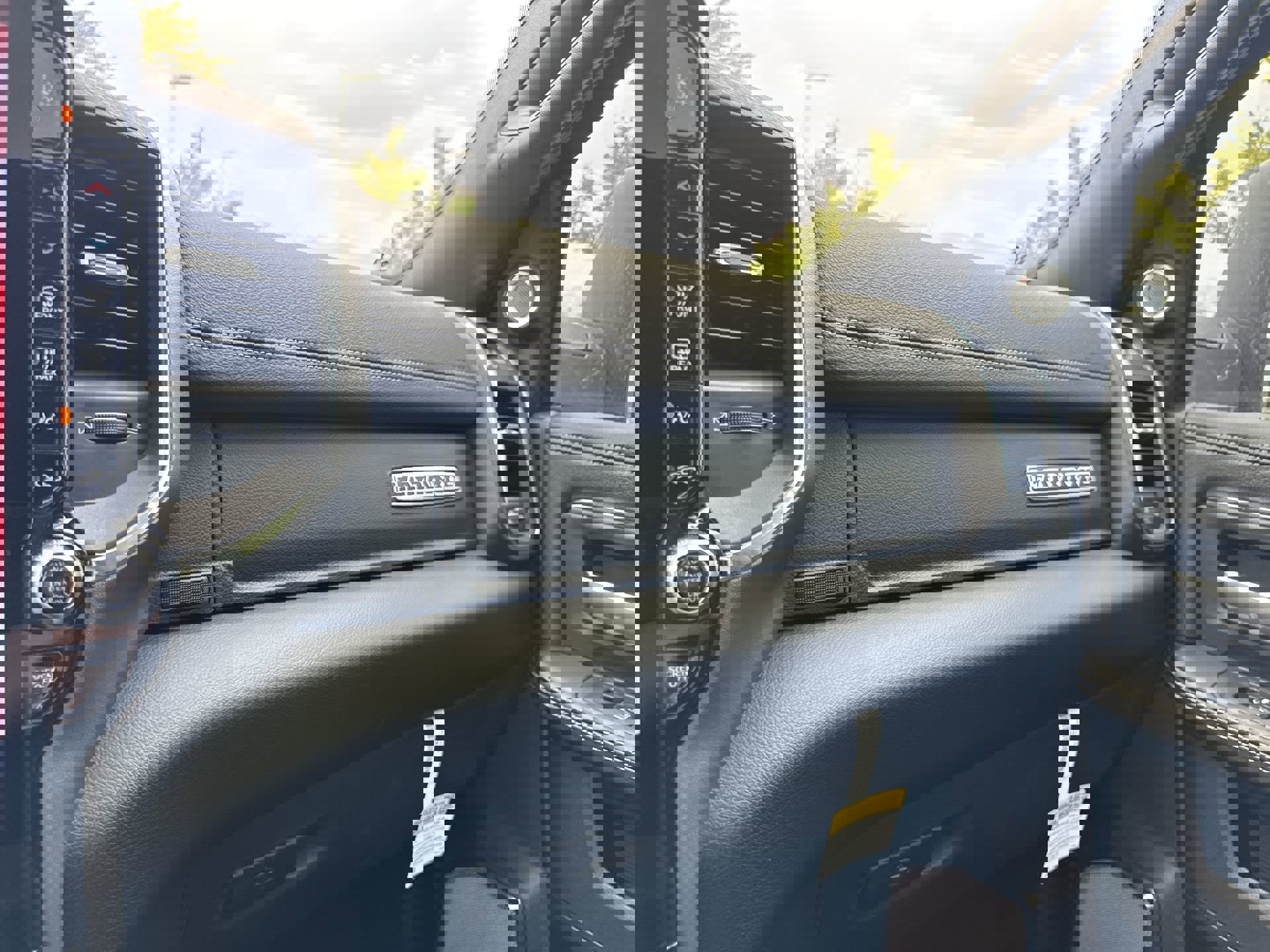 New 2025 RAM 2500 Laramie image 22