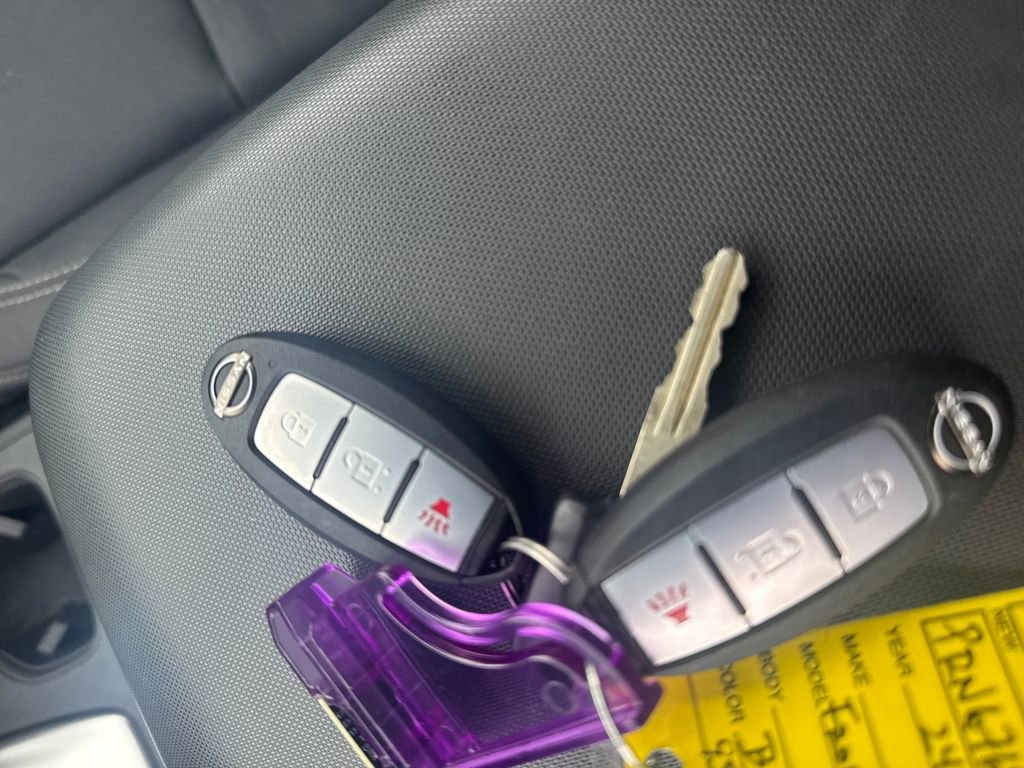 Certified 2024 Nissan Frontier SV w/ Technology Package image 28