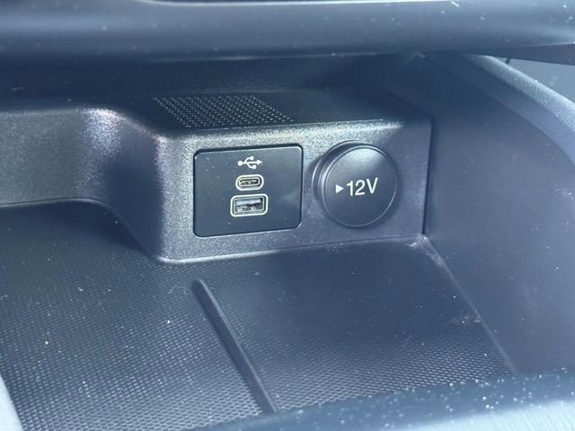 Used 2025 Ford Escape ST-Line image 15