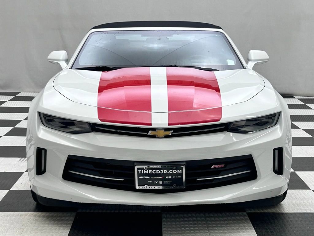 Used 2017 Chevrolet Camaro LT RWD image 3