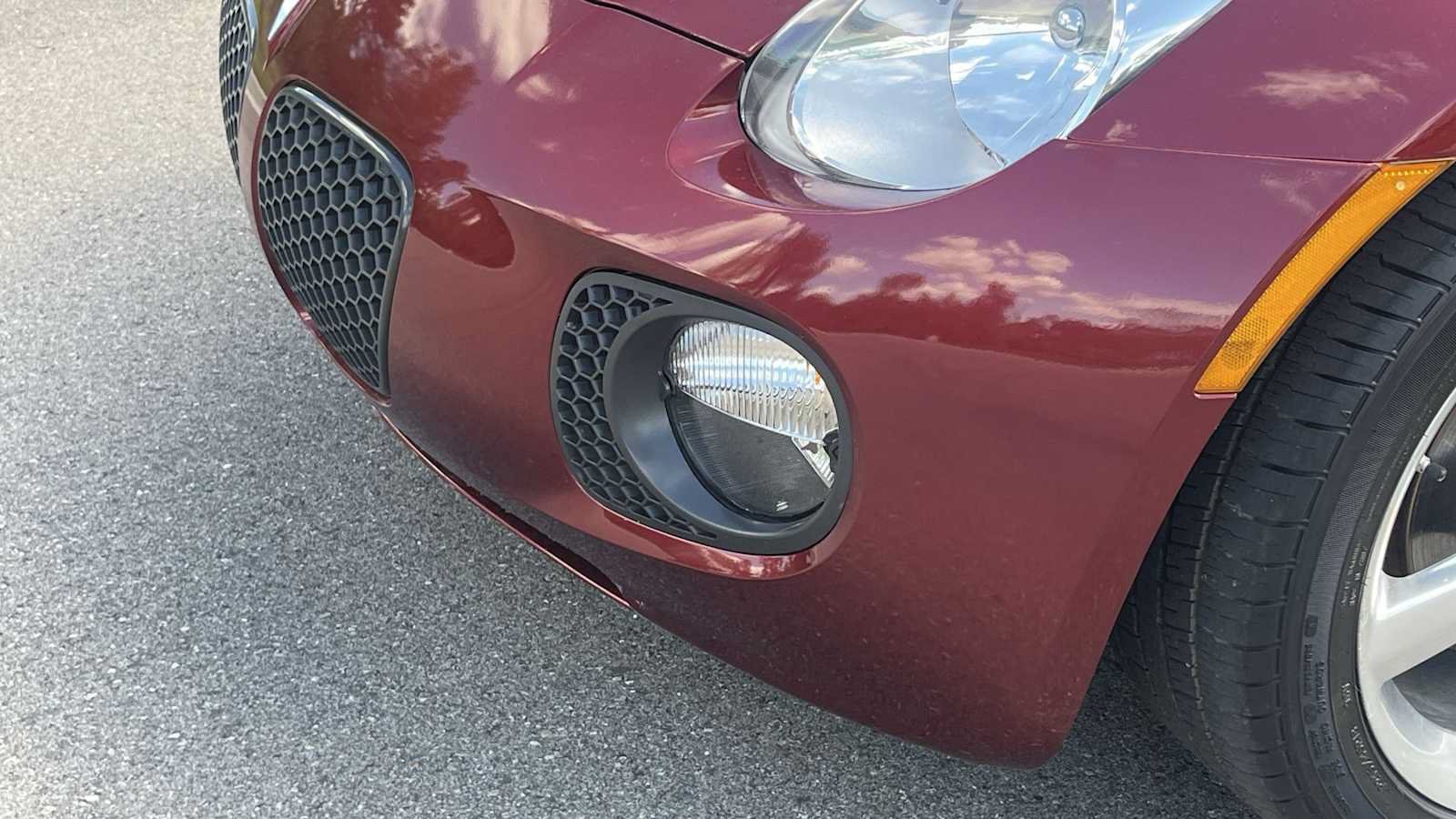 Used 2009 Pontiac Solstice GXP RWD image 20