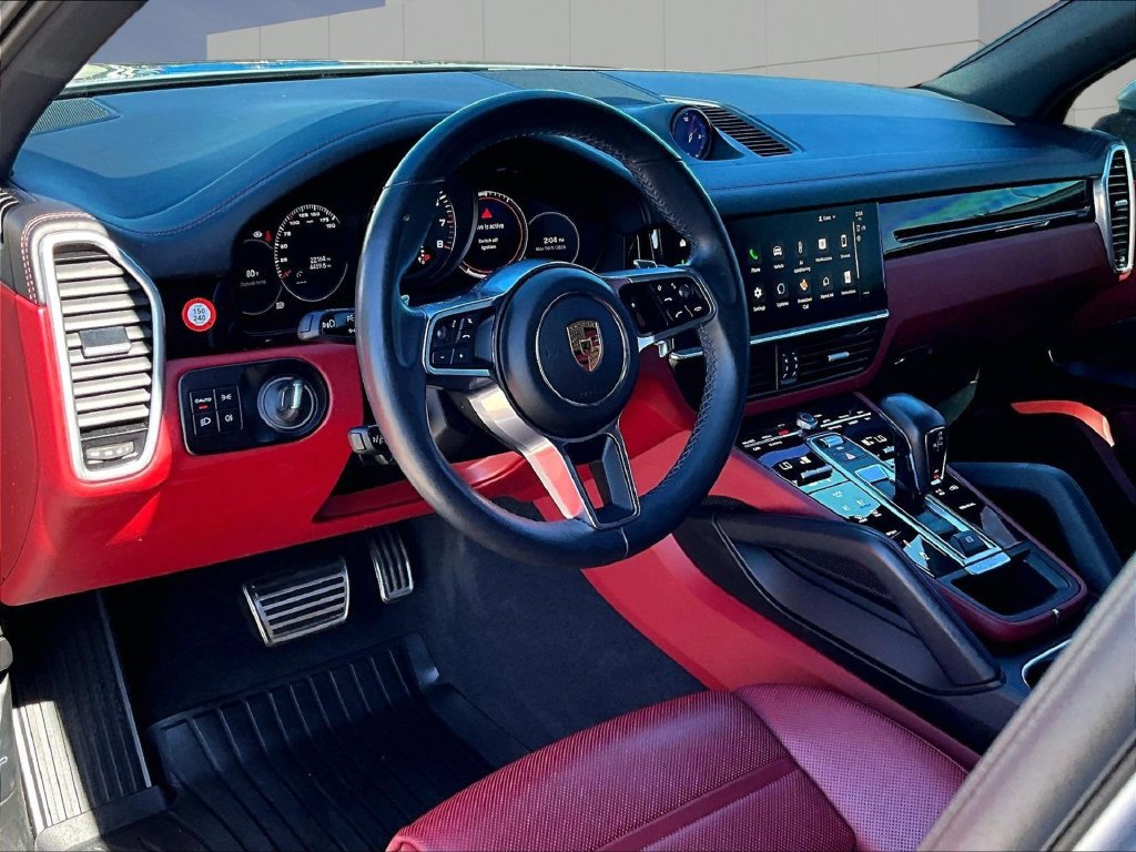 Certified 2023 Porsche Cayenne S AWD/4WD image 4