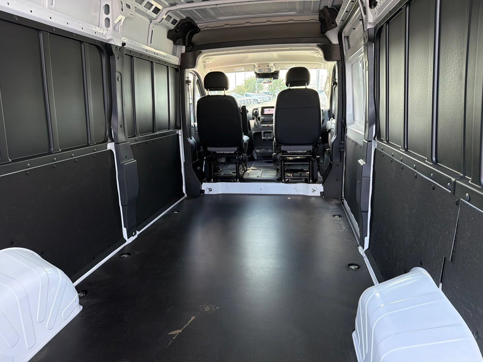 New 2027 RAM ProMaster 3500 w/ Safety Group FWD image 15