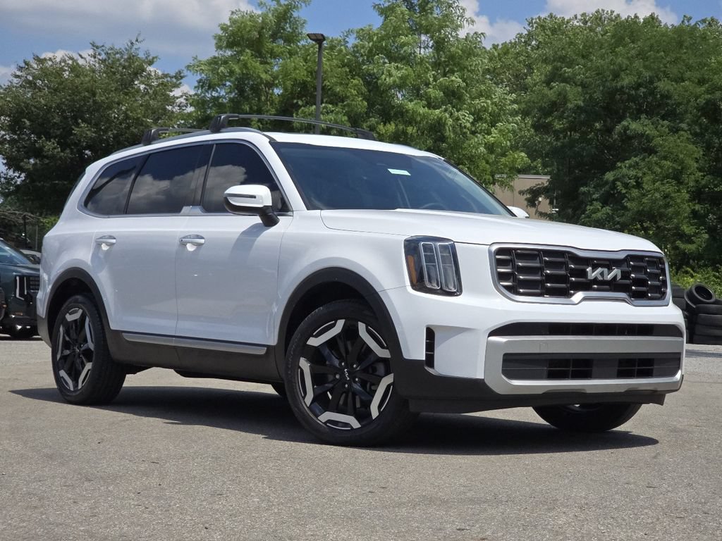 Used 2024 Kia Telluride S w/ S Sunroof Package AWD/4WD image 2