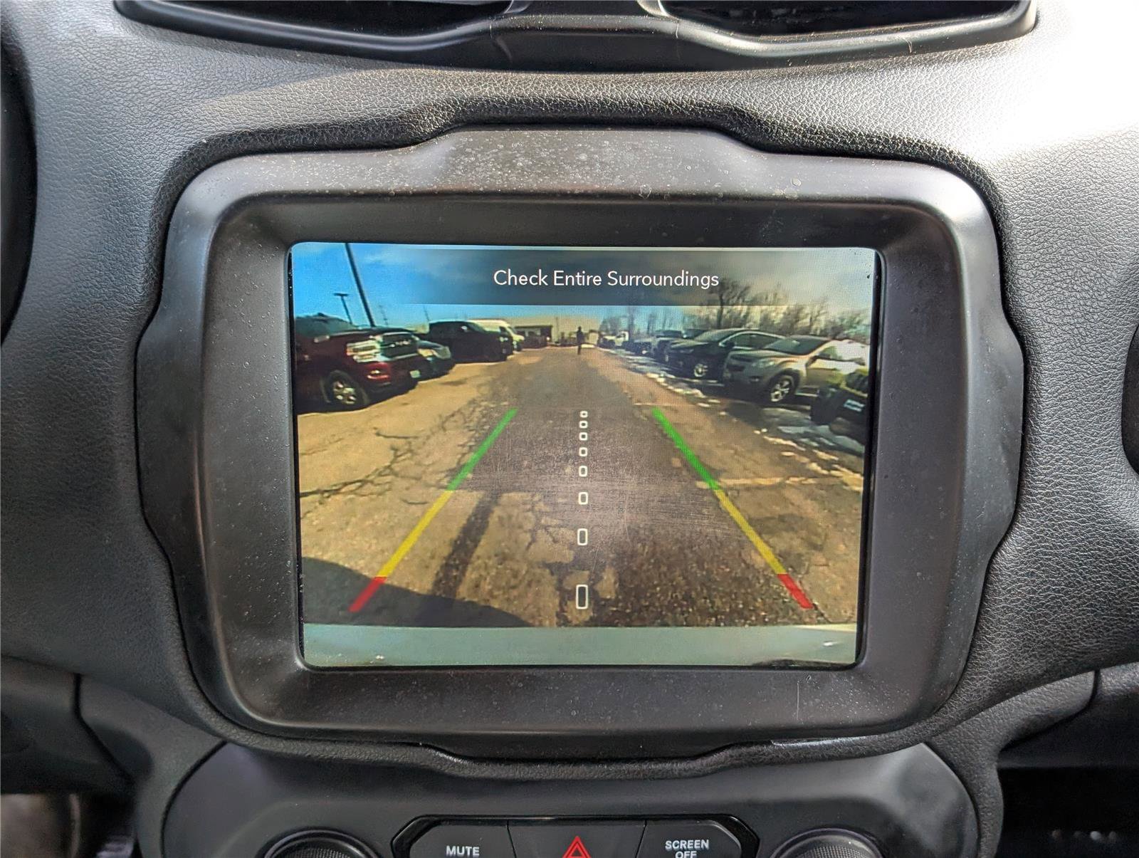 Used 2022 Jeep Renegade Altitude w/ Convenience Group image 29