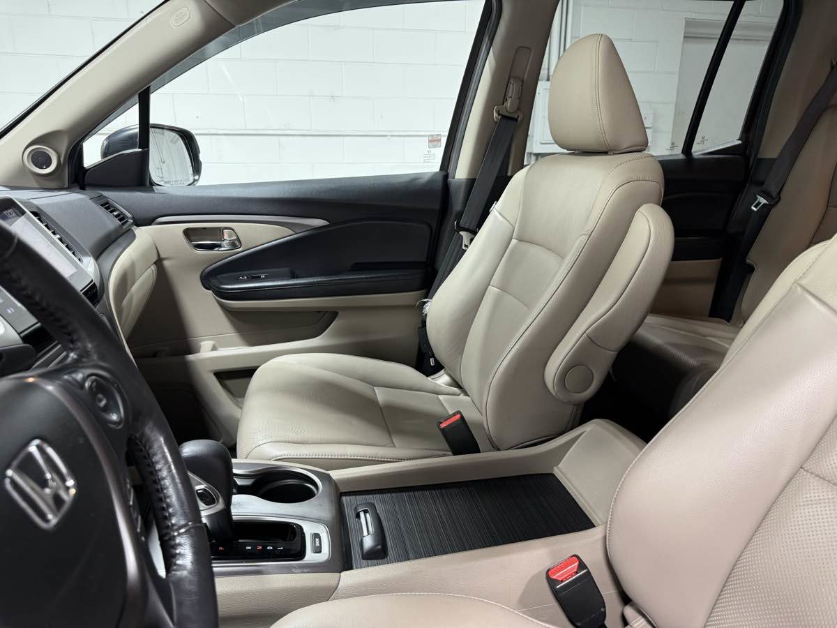 Used 2019 Honda Ridgeline RTL-T image 14