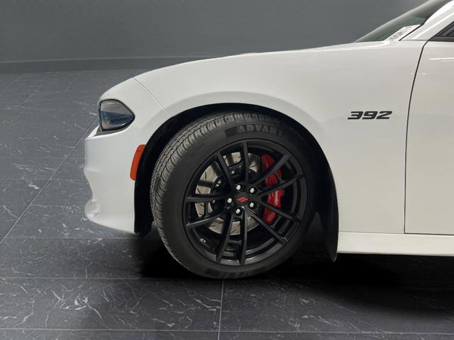 Used 2018 Dodge Charger R/T image 36