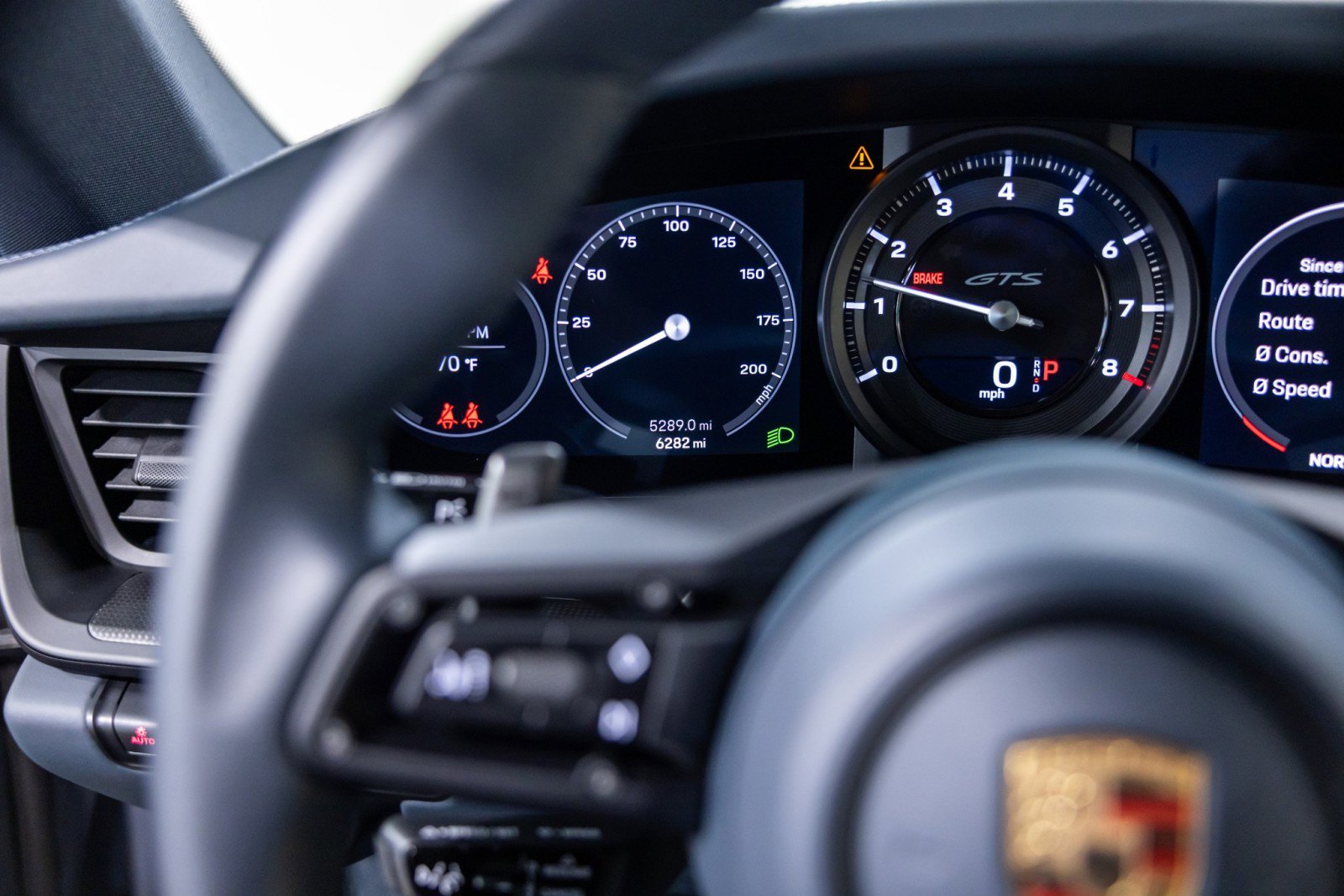 Used 2024 Porsche 911 Carrera GTS w/ Premium Package image 42