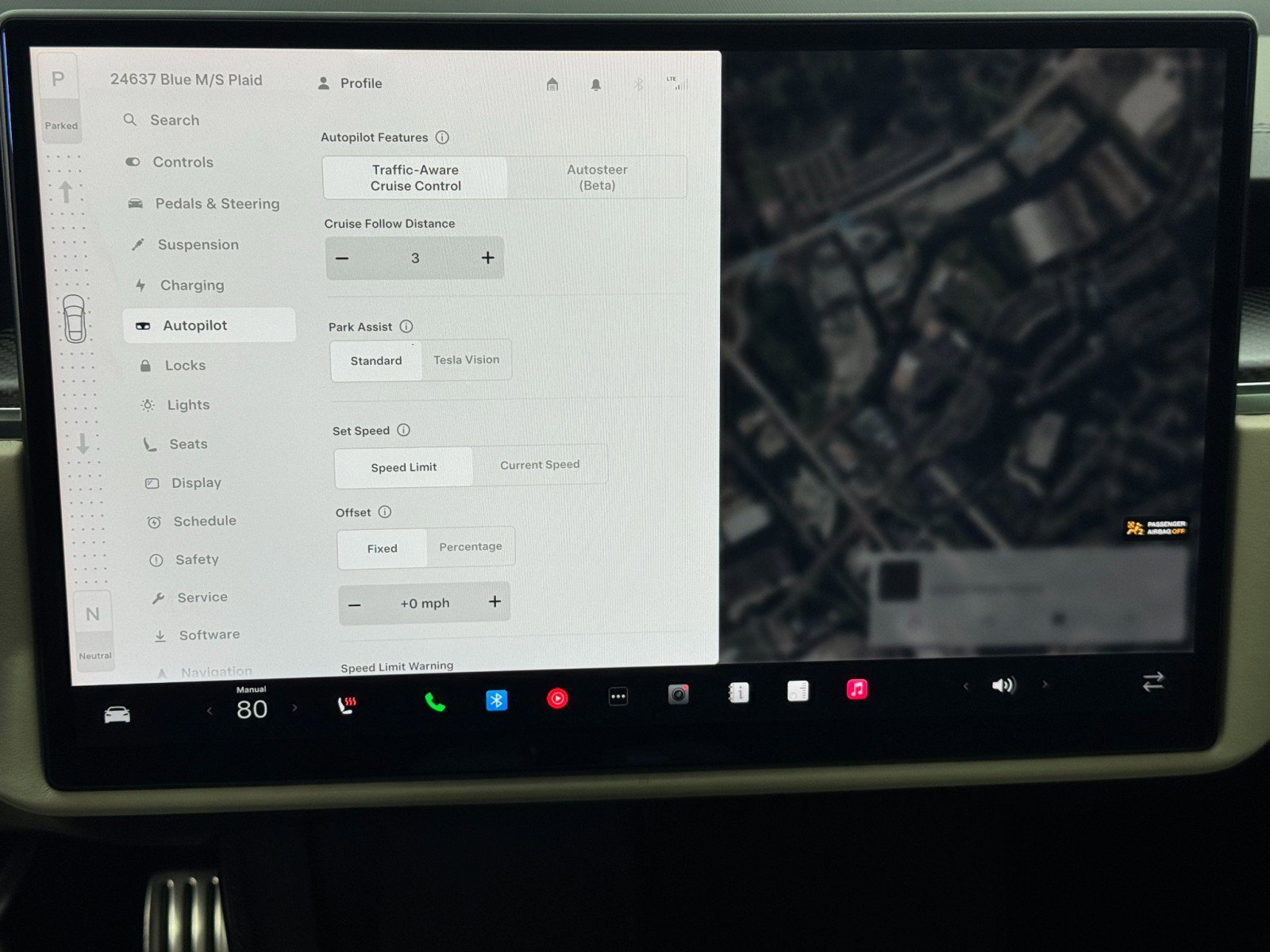 Used 2022 Tesla Model S Plaid image 28