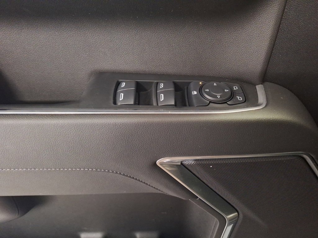 Used 2024 Chevrolet Silverado 1500 LT image 5