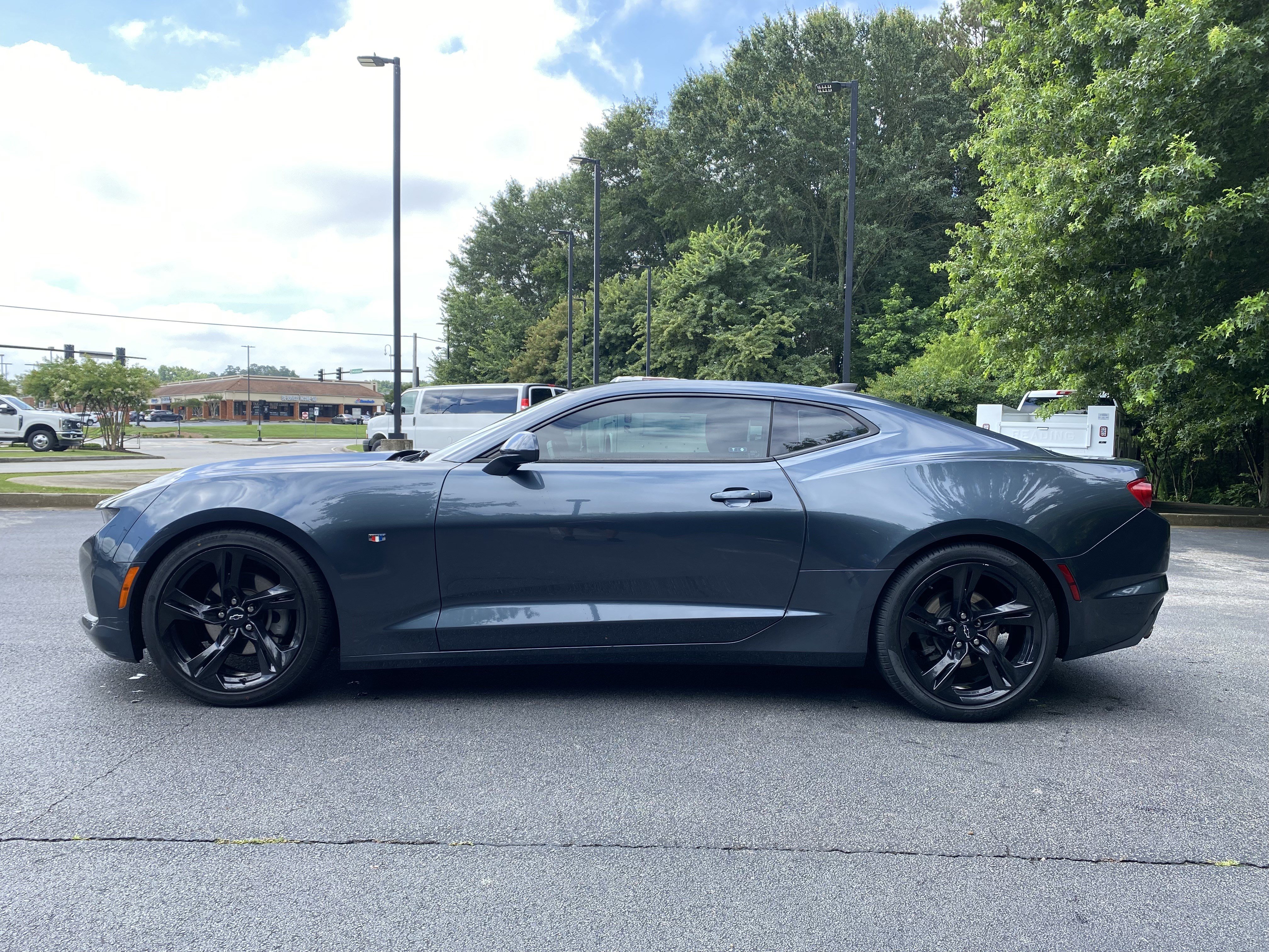 Used 2021 Chevrolet Camaro LT RWD image 6