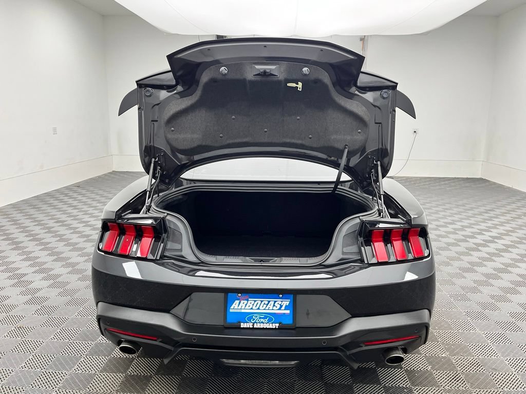 Used 2024 Ford Mustang GT Premium RWD image 10
