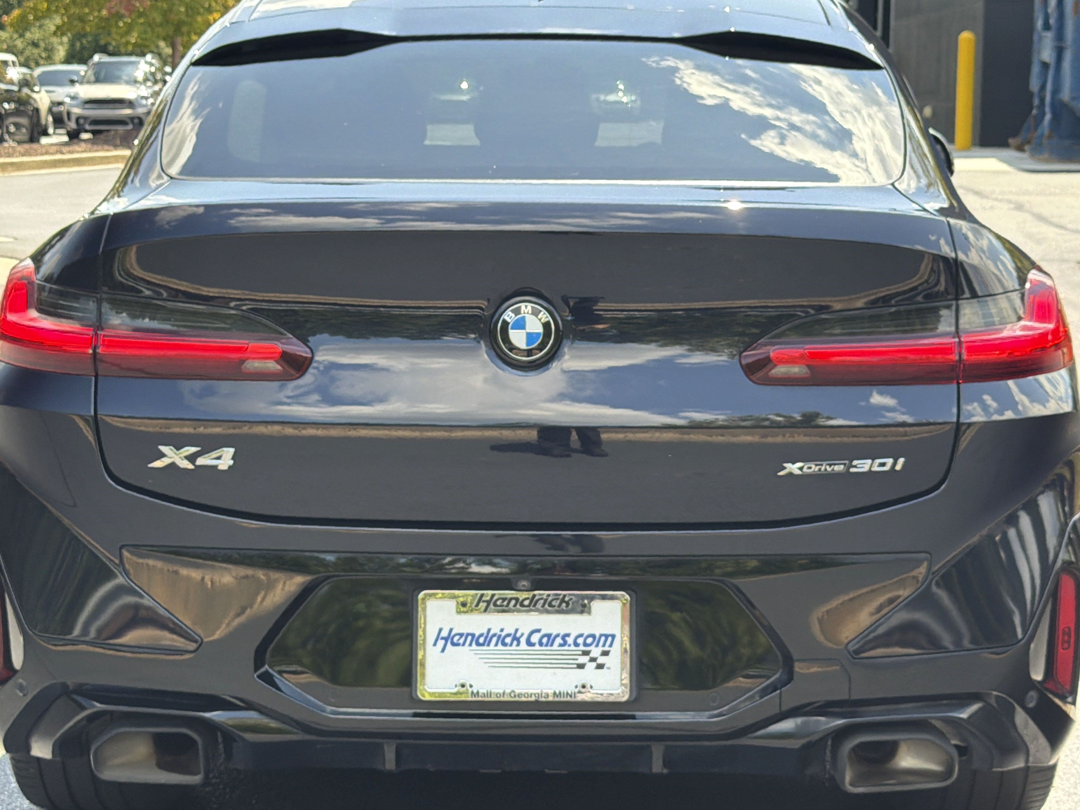 Used 2024 BMW X4 xDrive30i w/ M Sport Package AWD/4WD image 22