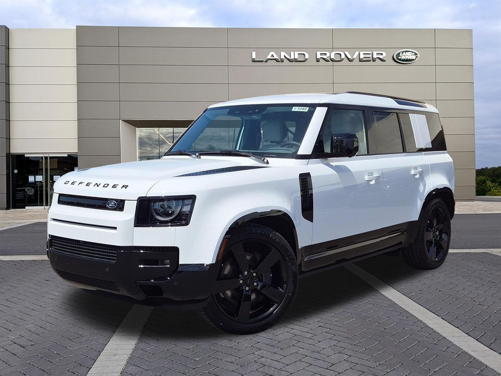 New 2026 Land Rover Defender 110 X-Dynamic SE