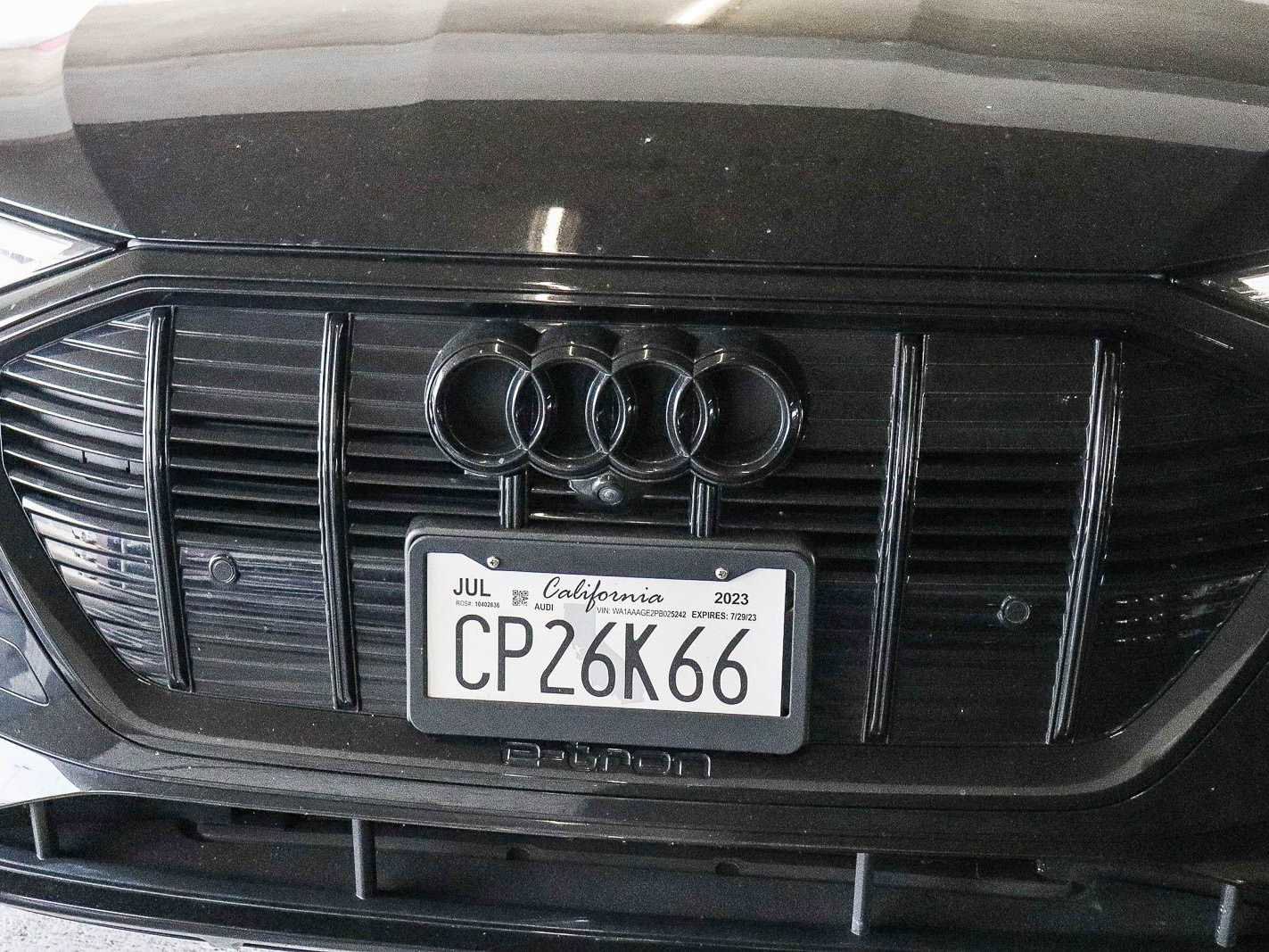 Used 2023 Audi e-tron Premium w/ Convenience Plus Package AWD/4WD image 8