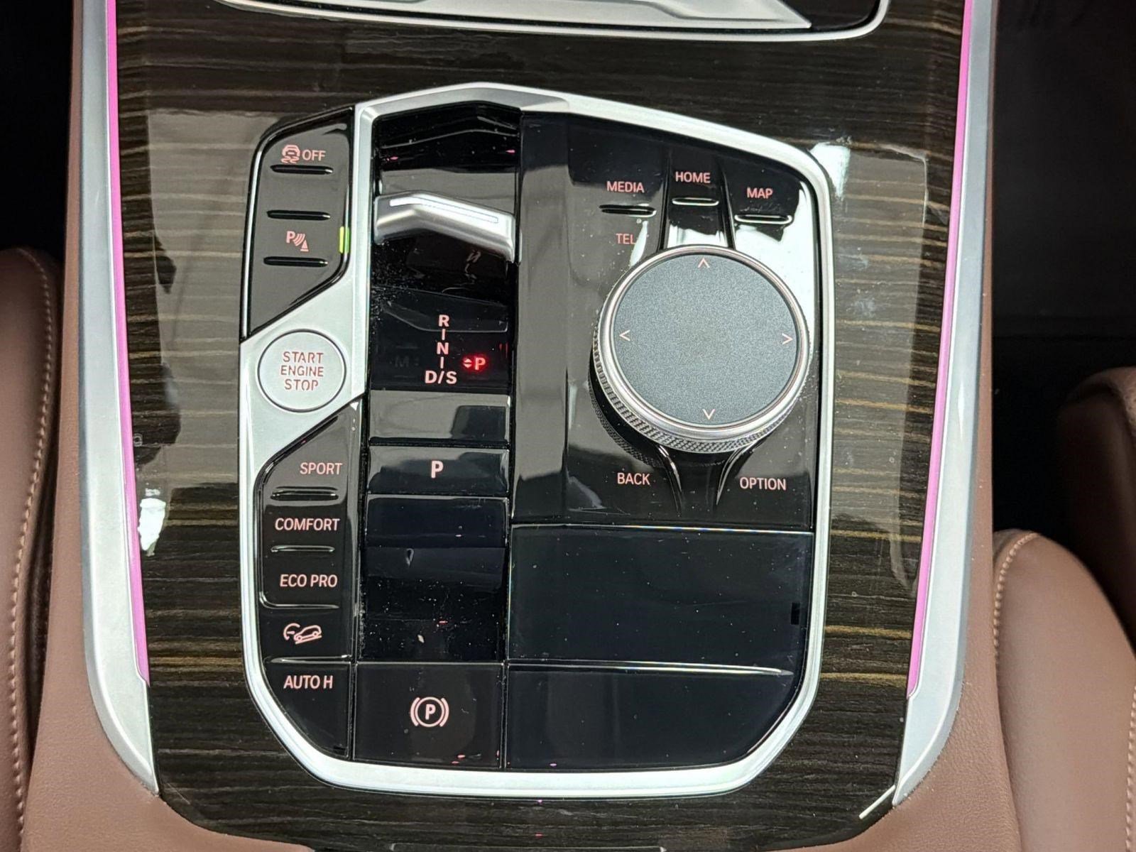 Certified 2024 BMW X5 xDrive40i w/ Premium Package image 26