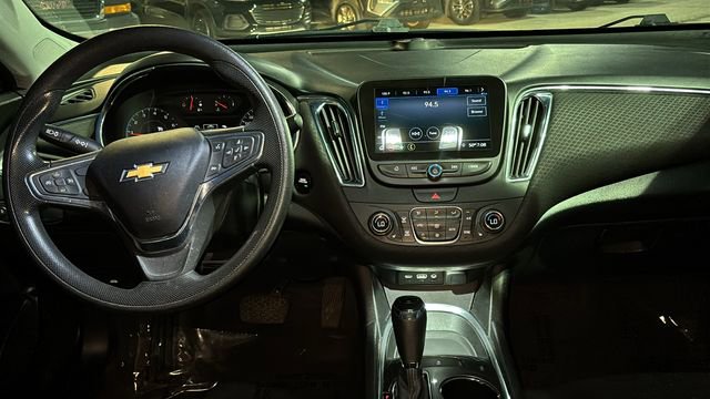 Used 2019 Chevrolet Malibu LT image 7