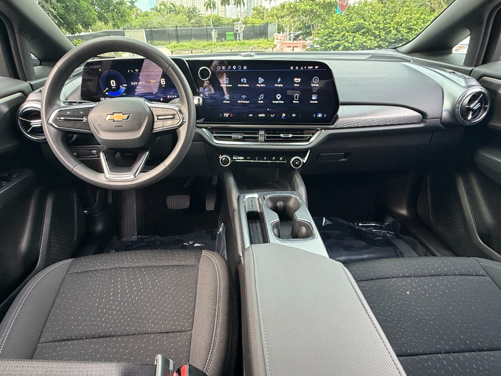 Used 2025 Chevrolet Equinox EV LT FWD image 13